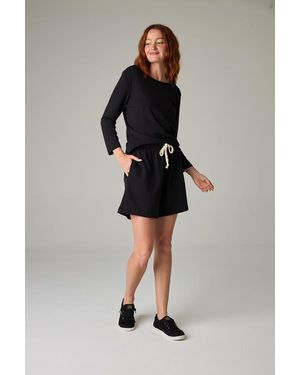 eavolu® Baikal Eco-Luxe Fleece Short - Black
