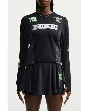 Nike Graphic Long Sleeve Performance T-Shirt - Black