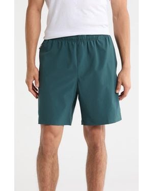 Vans Outline Hybrid Water Repellent Shorts - Green