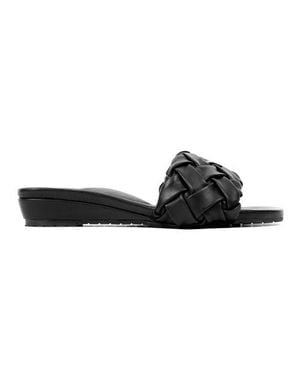 Steffie's Glide Sandal - Black