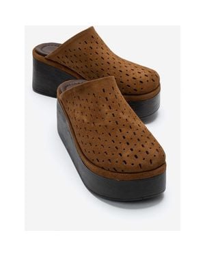 Forever & Always Shoes Lune Leather Platform Sandal - Brown