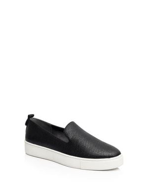 Me Too Fay Slip-On Sneaker - Black