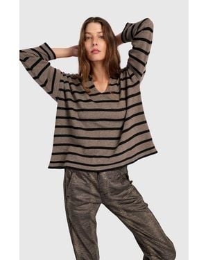 Alembika Surfside Collared Sweater - Brown
