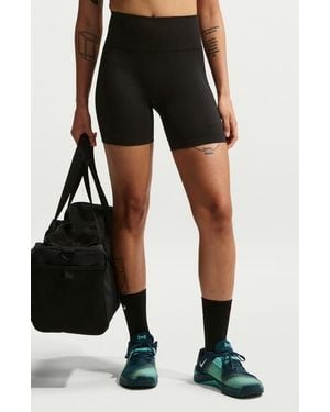 Nike Dri-Fit High Waist 5-Inch Bike Shorts - Black