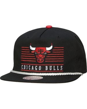 Mitchell & Ness Chicago Bulls Ascend Deadstock Snapback Hat - Black