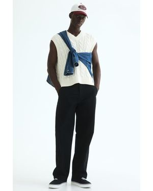 H&M Relaxed-Fit Cotton Chinos - Black