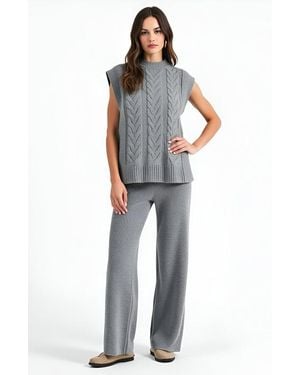 Modenaire Cable Knit Cap Sleeve Sweater Vest And Wide Leg Pants Set - Blue