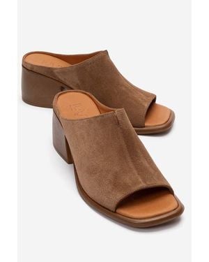 Forever & Always Shoes Sorex Leather Block Heel Sandal - Brown