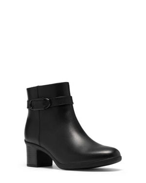 Clarks Shaya Style Waterproof Leather Bootie - Black