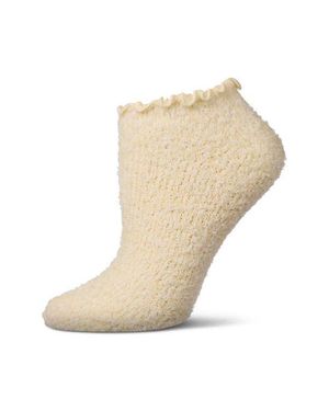 Memoi Buttersoft Plus Scalloped Edge Ankle Socks - Natural