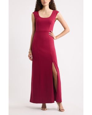 Chelsea28 Scoop Neck Seamed Maxi Dress - Red