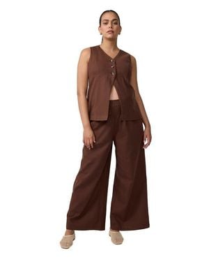 Ingrid & Isabel Sleeveless V-Neck Linen Maternity Vest - Brown