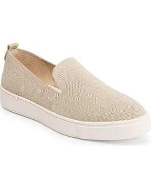 Me Too Fay Slip-On Sneaker - White
