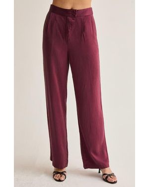 Crescent Straight Leg Cupro Pants - Red