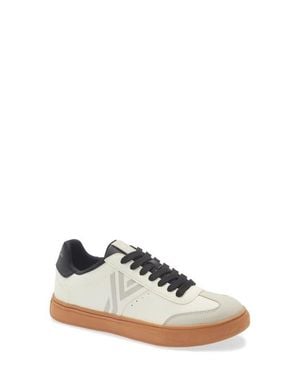 YY Nation Stratus Cactus Sneaker - White