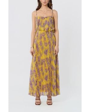 Astr Makennah Floral Plissé Maxi Dress - Metallic
