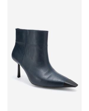 Prologue Shoes Rassel Pointed Toe Boot - Blue