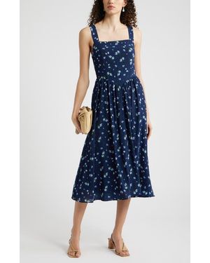 Wayf Smocked Fit & Flare Sundress in Black | Lyst