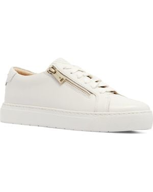 Frankie Billie Ii Leather Sneaker - White