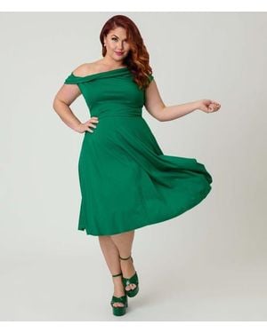 Unique Vintage Plus Size Asymmetrical Neck Swing Dress - Green