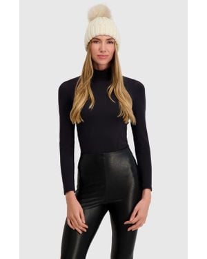 Lyla Grant Beanie Hat With Fur-Free Fox (Faux Fur) Pompom - Black