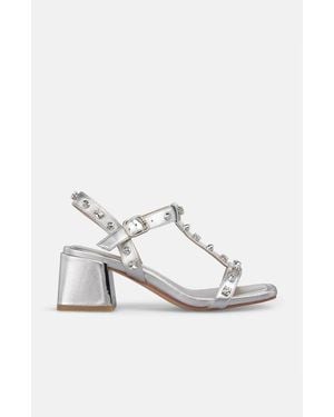 Alma En Pena. Metallic Sandal Rhinestones - White