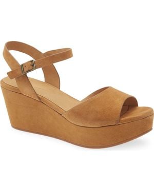 Chocolat Blu Winka Platform Wedge Sandal - Brown