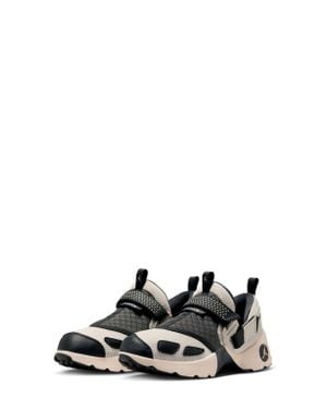 Nike Trunner Lx Sneaker - Black