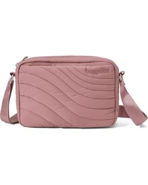 Baggallini Set Wave Crossbody Bag - Pink