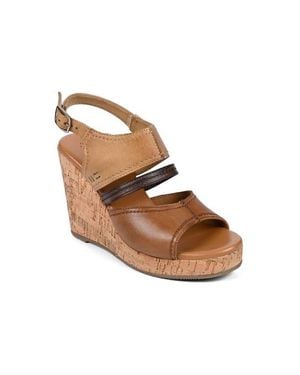 Roan Decorum Pump - Brown
