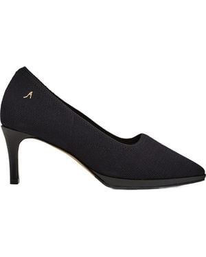 Stinaa.j Felicia Orthopedic Expandable 2.5-In Pumps - Black