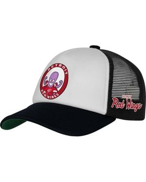 Mitchell & Ness Youth Detroit Wings Mascot Adjustable Trucker Hat - Black