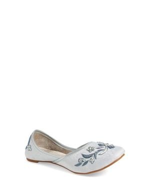 Fuchsia Snowdrop Embroidery Flat - White
