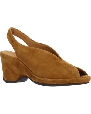 L'amour Des Pieds Odetta Slingback Wedge - Brown
