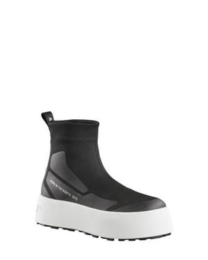 Baffin Elba Platform Winter Bootie - Black