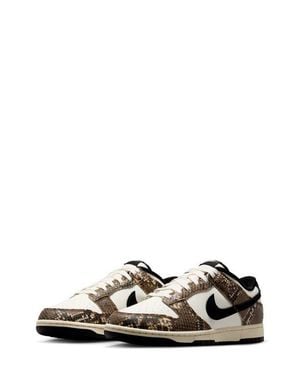 Nike Dunk Low Basketball Sneaker - Black