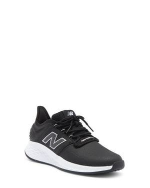 New Balance Fresh Foam Roav V2 Spikeless Golf Shoe - White