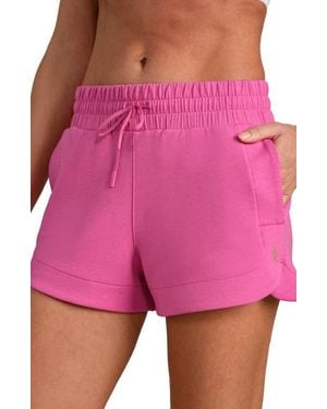 Rhone Dreamglow Shorts - Pink