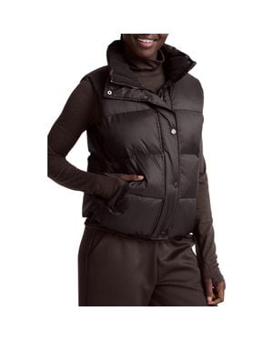 Beyond Yoga Big Cozy Puffer Vest - Black