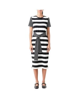 Designer Tiered T Shirt Dresses for Women - Up to 80% off | Lyst