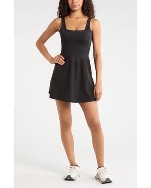 Zella Effortless Short Dress - Black