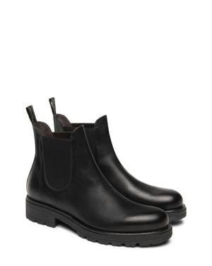 Nero Giardini Leather Chelsea Boot - Black