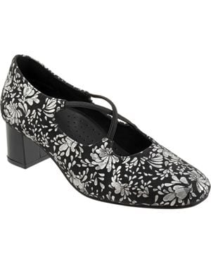 Trotters Demi Pump - Black
