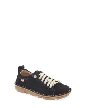 On Foot 30662 Silken Low Top Sneaker - White