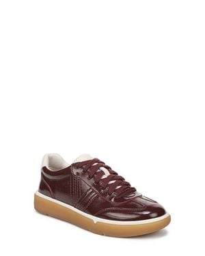Vionic City Walk Sneaker - Brown