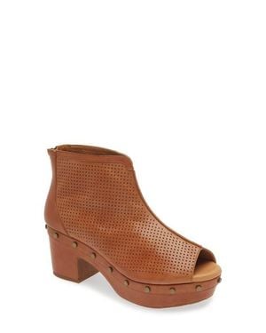 Chocolat Blu Goa Peep Toe Pump - Brown