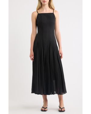 Moon River Godet Midi Dress - Black