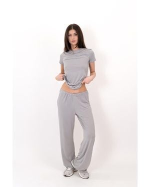 On/Off Essentials The Flow Pant - Gray