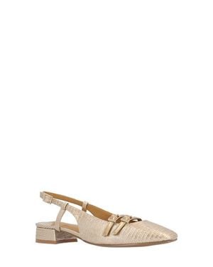 J. Reneé Jovana Lizard Embossed Slingback Pump - Natural