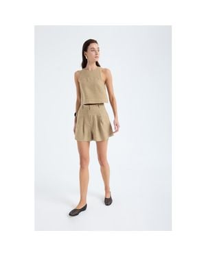 Monlicia Reve 100% Linen Relaxed Fit High-Waist Shorts - Natural